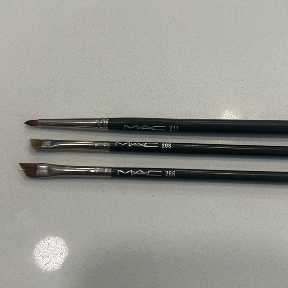 MAC 208 brush only